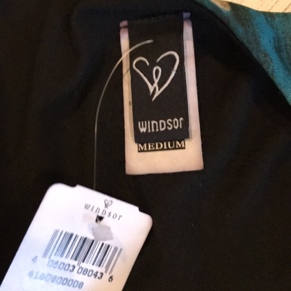 🔥 new with tags bare shoulder silky top - Picture 2 of 4